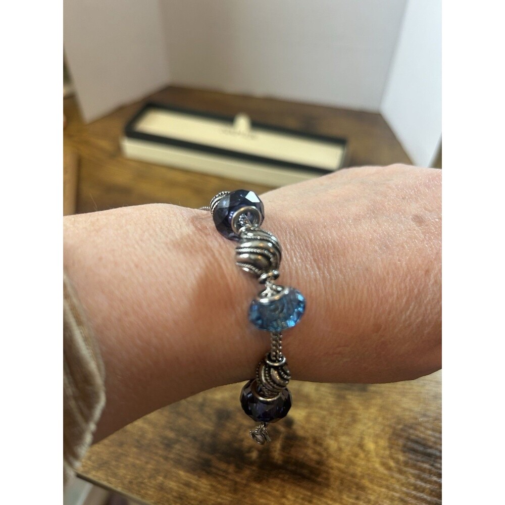 Napier Silver Tone Bracelet Blue Bobbles 7.5” New Without Tags Chic Style - Picture 8 of 8